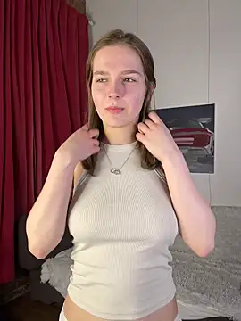 MyKittySayMeow online show from 04.26.26