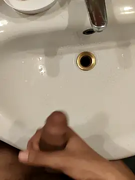 Snapshot of marcooo22annni chatting on 03.08.26 marcooo22annni online show from 03.08.26