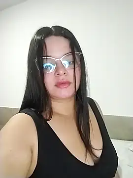 SamanthaStonee online show from 02.24.26