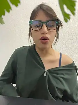 romyamo online show from 02.17.26