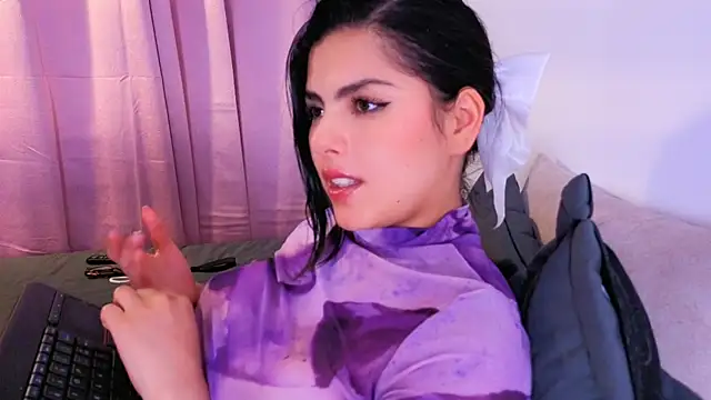 Snapshot of butterflyx39 chatting on 07.17.26 butterflyx39 online show from 07.17.26