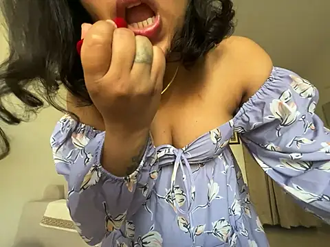 Anna girl22 online show from 04.23.26