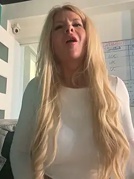 TatianaNova online show from 04.24.26