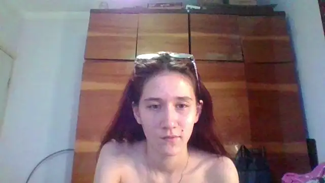 Snapshot of NickiKisinger chatting on 07.20.26 NickiKisinger online show from 07.20.26