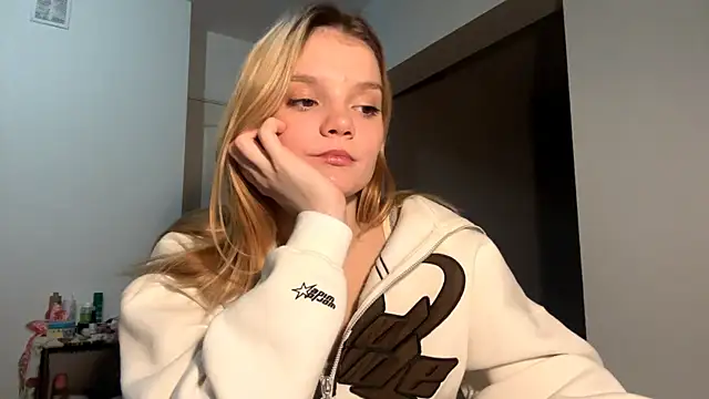 Tiffany Muse online show from 02.12.26