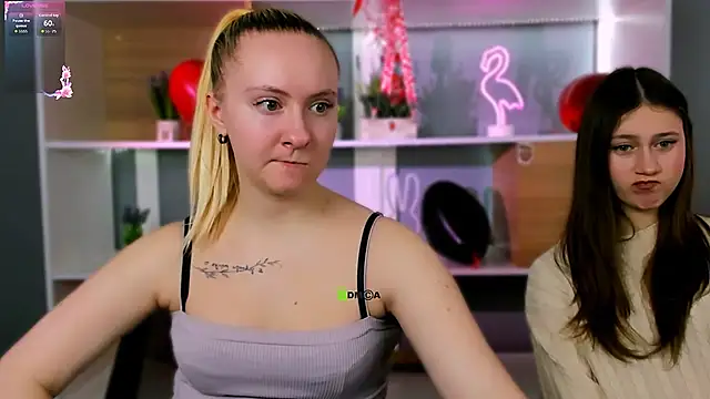 arianaa cat online show from 02.22.26