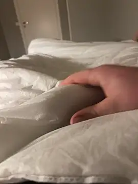 Snapshot of siisidjfjfjdj chatting on 02.28.26 siisidjfjfjdj online show from 02.28.26