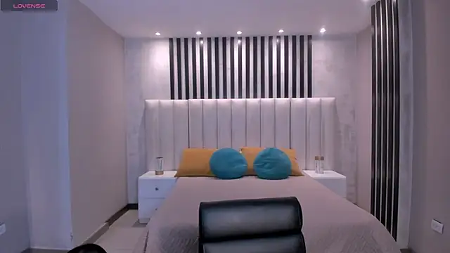 OrianaFontaine online show from 03.11.26