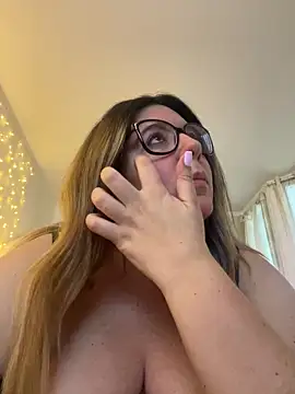 JasmineGlow7 online show from 05.05.26