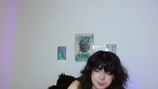Snapshot of miadavisXXX chatting on 04.18.26 miadavisXXX online show from 04.18.26
