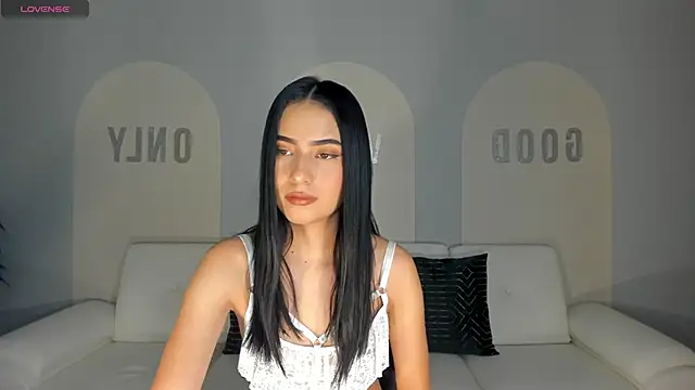 LucieMartin online show from 04.29.26