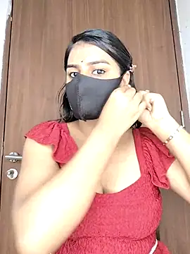 Alix cuti online show from 04.24.26