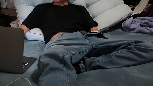 Snapshot of Mardelrey chatting on 03.04.26 Mardelrey online show from 03.04.26