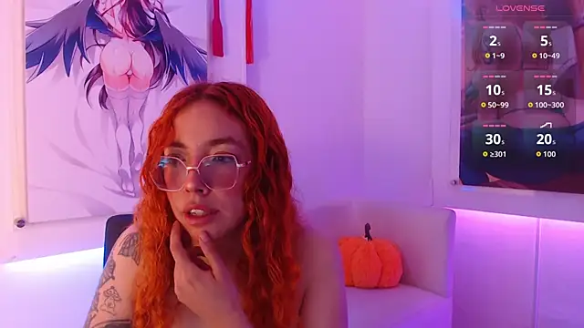 Snapshot of mere_in_redd chatting on 07.22.26 mere in redd online show from 07.22.26