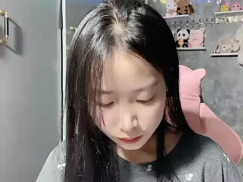 Snapshot of Linne6789 chatting on 04.02.26 Linne6789 online show from 04.02.26