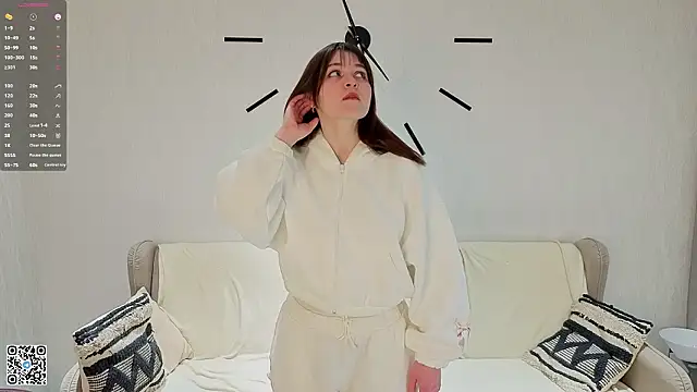 DelindaToste online show from 03.05.26