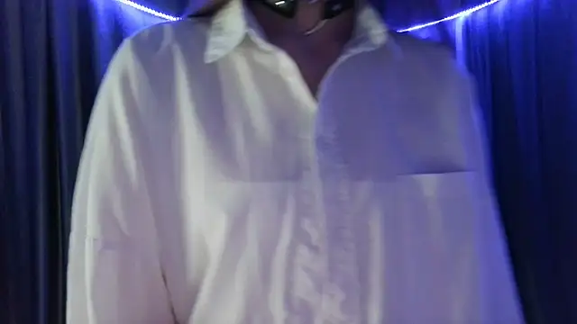 Snapshot of Lalyadiar chatting on 03.16.26 Lalyadiar online show from 03.16.26