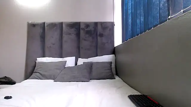 Snapshot of SexyLaylahx chatting on 03.03.26 SexyLaylahx online show from 03.03.26