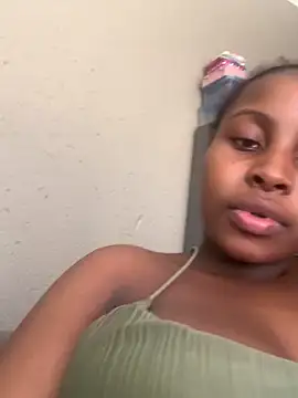 Snapshot of SexyLaylahx chatting on 03.30.26 SexyLaylahx online show from 03.30.26