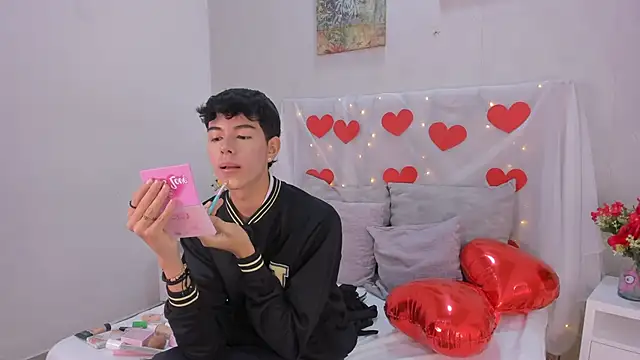 noah lewiss online show from 02.17.26