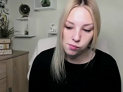 Snapshot of VelvetAngela chatting on 03.09.26 VelvetAngela online show from 03.09.26