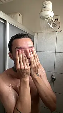 Snapshot of cerejadc chatting on 02.02.26 cerejadc online show from 02.02.26