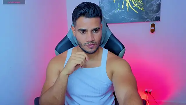 AndresRodriguez1 online show from 06.05.26