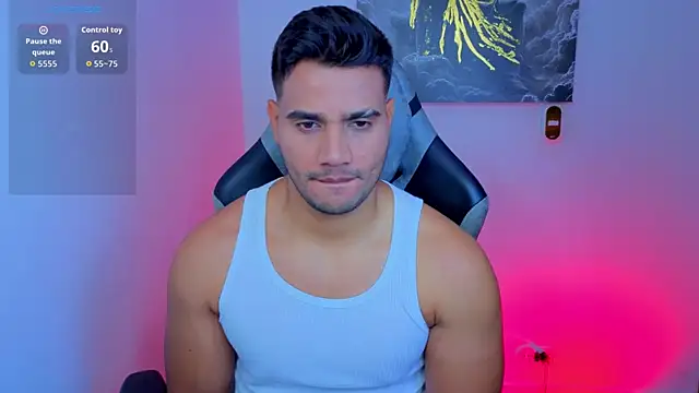 AndresRodriguez1 online show from 06.15.26