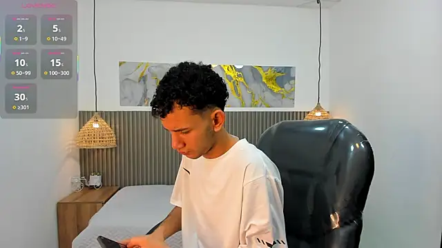 JDWhite18 online show from 06.12.26