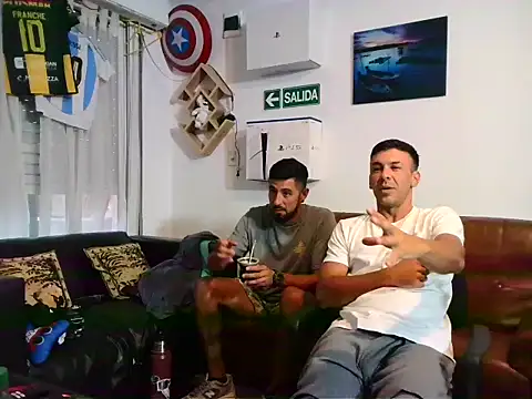 Snapshot of Bluntt55 chatting on 02.09.26 Bluntt55 online show from 02.09.26