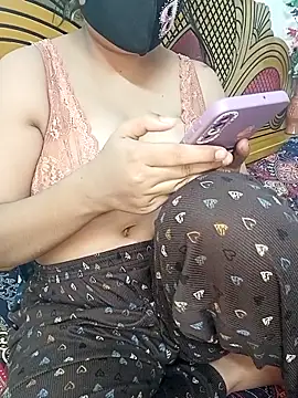 Snapshot of Rotna_begum chatting on 03.02.26 Rotna begum online show from 03.02.26