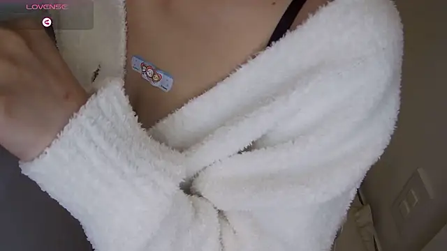 Snapshot of _milk_oo chatting on 03.16.26 milk oo online show from 03.16.26