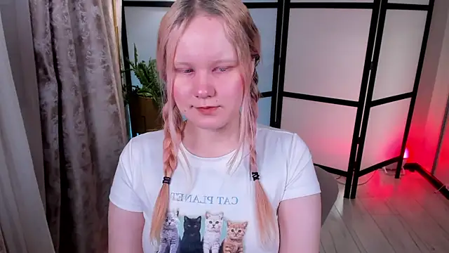 AnnieVibe online show from 04.30.26