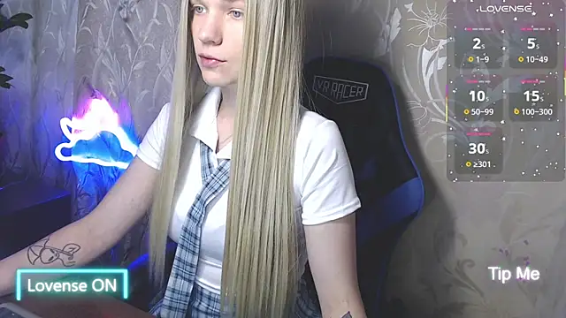 Shiny Victoria online show from 06.06.26