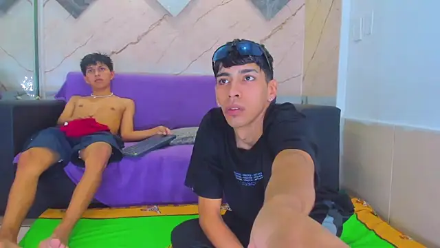 Snapshot of biig_boy chatting on 02.18.26 biig boy online show from 02.18.26