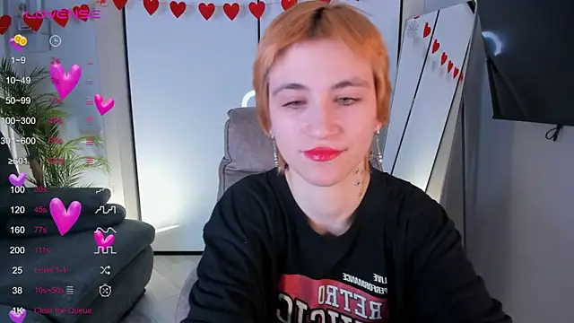 Snapshot of AutumnWhisper chatting on 03.07.26 AutumnWhisper online show from 03.07.26