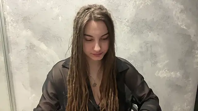 Snapshot of slatkatorta chatting on 02.04.26 slatkatorta online show from 02.04.26