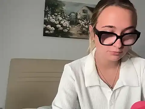 kelseyblu online show from 04.28.26
