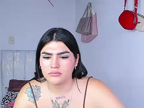 Snapshot of Maggiebitchx chatting on 02.09.26 Maggiebitchx online show from 02.09.26