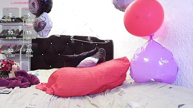 Isabelle Sara online show from 03.03.26