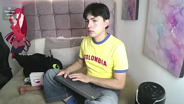 Samu Hott online show from 06.27.26