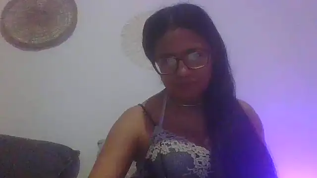 Snapshot of MelOnlyOf chatting on 02.18.26 MelOnlyOf online show from 02.18.26