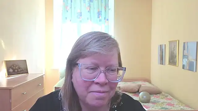 Emma Eclipsee online show from 03.15.26