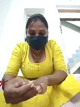 Snapshot of Tamil_Hot_Nisha chatting on 02.20.26 Tamil Hot Nisha online show from 02.20.26