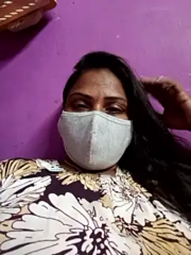 Snapshot of Tamil_Hot_Nisha chatting on 03.04.26 Tamil Hot Nisha online show from 03.04.26