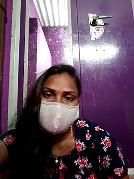 Snapshot of Tamil_Hot_Nisha chatting on 03.08.26 Tamil Hot Nisha online show from 03.08.26