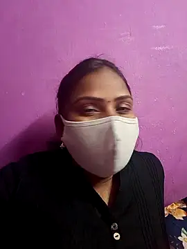 Snapshot of Tamil_Hot_Nisha chatting on 03.11.26 Tamil Hot Nisha online show from 03.11.26