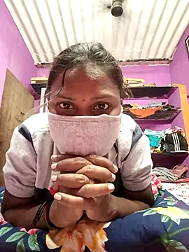 Snapshot of Tamil_Hot_Nisha chatting on 03.15.26 Tamil Hot Nisha online show from 03.15.26