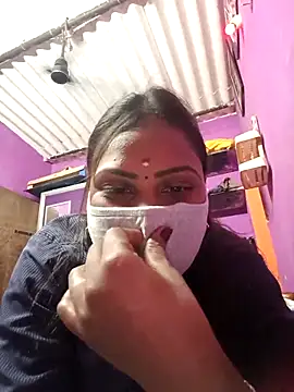 Snapshot of Tamil_Hot_Nisha chatting on 04.05.26 Tamil Hot Nisha online show from 04.05.26