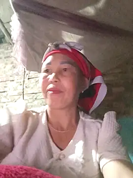 lena-cute online show from 02.17.26